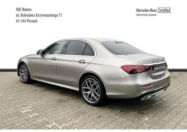 Mercedes-Benz Klasa E cena 207900 przebieg: 58500, rok produkcji 2020 z Darłowo małe 407